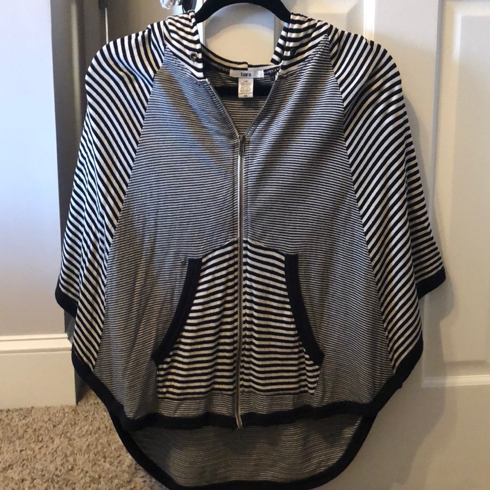 bar III zip up